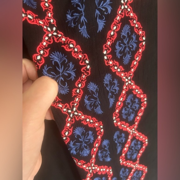 Sundance embroidered dress - Picture 5 of 7